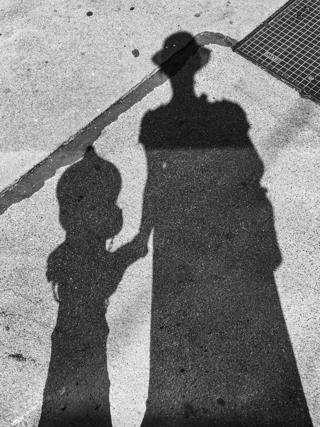 IMG_6553b_by_petra_rautenstrauch_self_portrait_photography_shadow_play_art_project